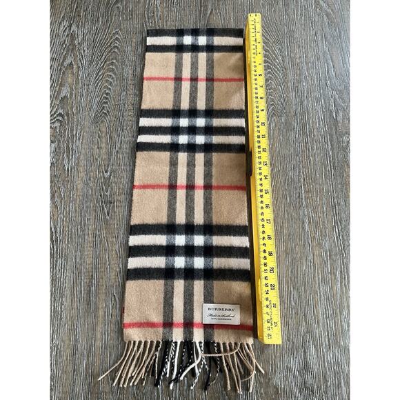 Authentic BURBERRY UNI Kids Beige / Stone HERITAGE Cashmere Check Scarf EUC - Picture 5 of 7